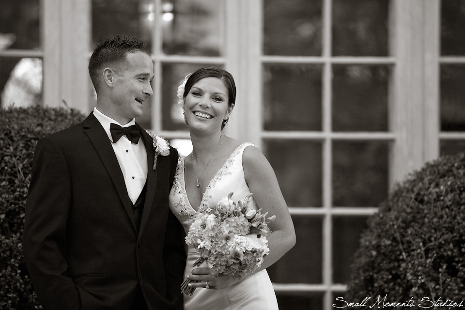 The C.V. Rich Mansion White Plains: Michelle and TJ Wedding Photography ...