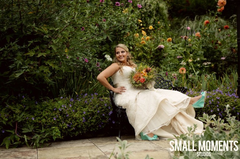 RoundHillHouseWeddingPhotography012