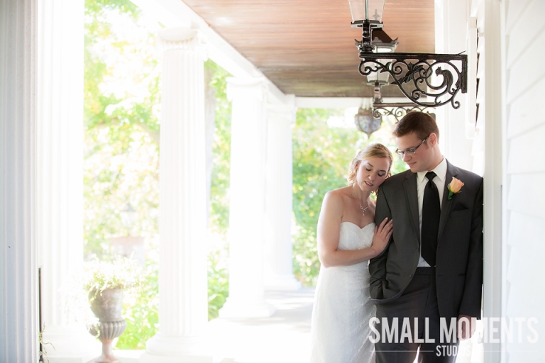RoundHillHouseWeddingPhotographyGloriaAdam0005