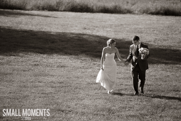 RoundHillHouseWeddingPhotographyGloriaAdam0009